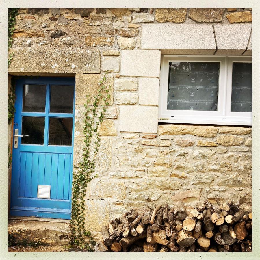Authentique Maison De Pecheur Au Coeur D'Un Hameau Crozon Exterior photo